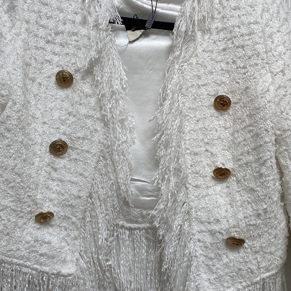 Designer inspired White Jacket - Picture 2 of 8
